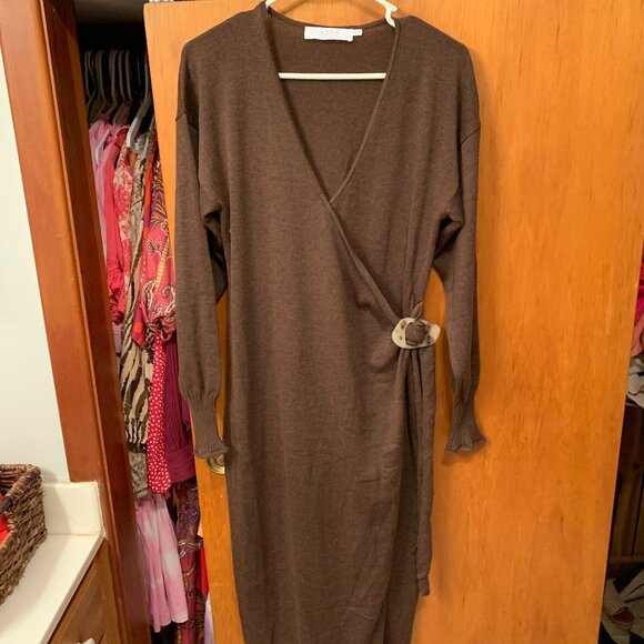ASTR MAZZY LONG SLEEVE WRAP MIDI DRESS - Picture 3 of 4
